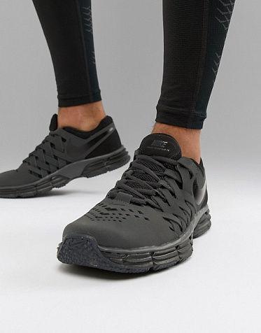 Кроссовки муж. Nike